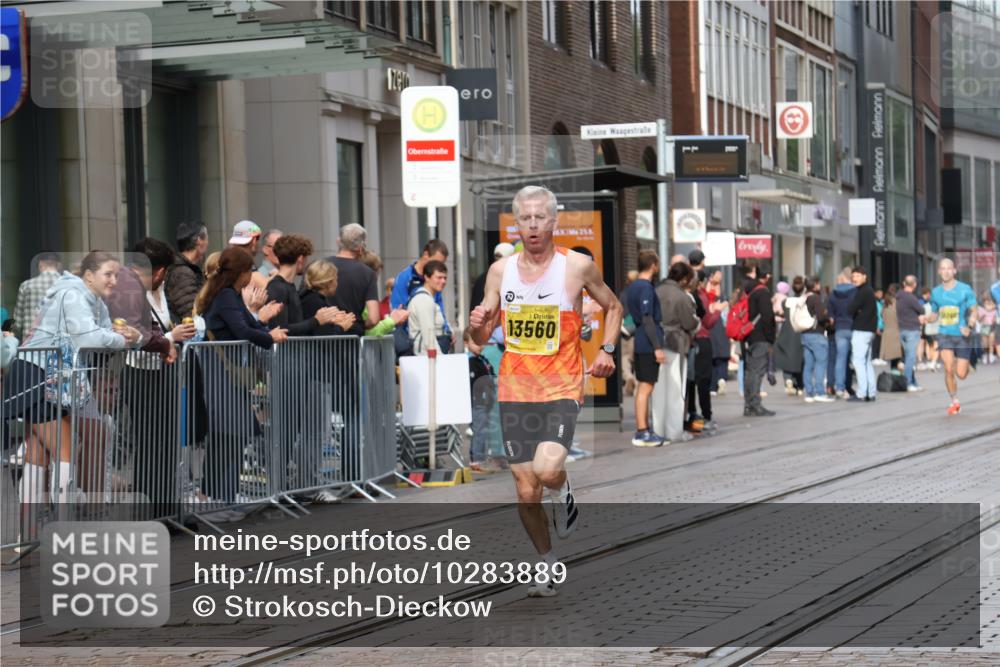 13.09.2026 - 21. swb-Marathon Bremen Strokosch-Dieckow http://msf.ph/oto/10283889 13.09.2026 10:35:01 Ziel 10261, 10262, 10994, 11068, 11176, 11345, 11512, 12289, 13505, 13514, 13540, 13560, 13583, 13590, 13619, 11197, 11964, 12358, 12413, 12540, 13588, 13601, 13625 meine-sportfotos.de
