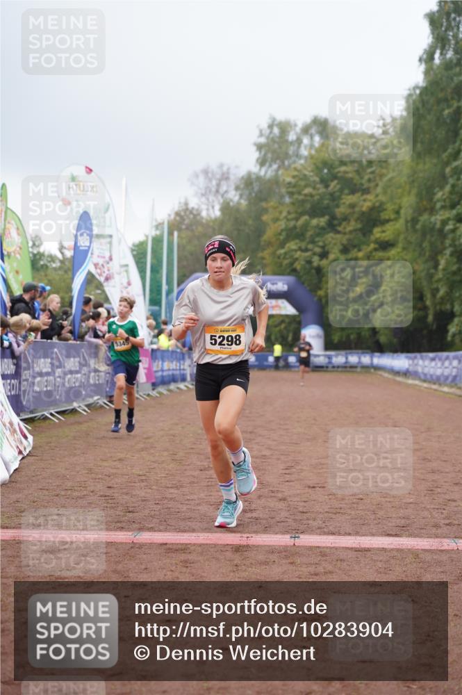 13.09.2026 - Airport Race Dennis Weichert http://msf.ph/oto/10283904 13.09.2026 10:24:11 Ziel 1792, 4180, 5136, 5298, 5345, 5369 meine-sportfotos.de