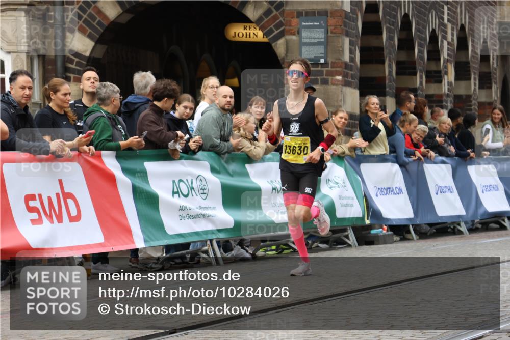 13.09.2026 - 21. swb-Marathon Bremen Strokosch-Dieckow http://msf.ph/oto/10284026 13.09.2026 10:31:08 Ziel 12458, 13537, 13554, 13630, 13571 meine-sportfotos.de