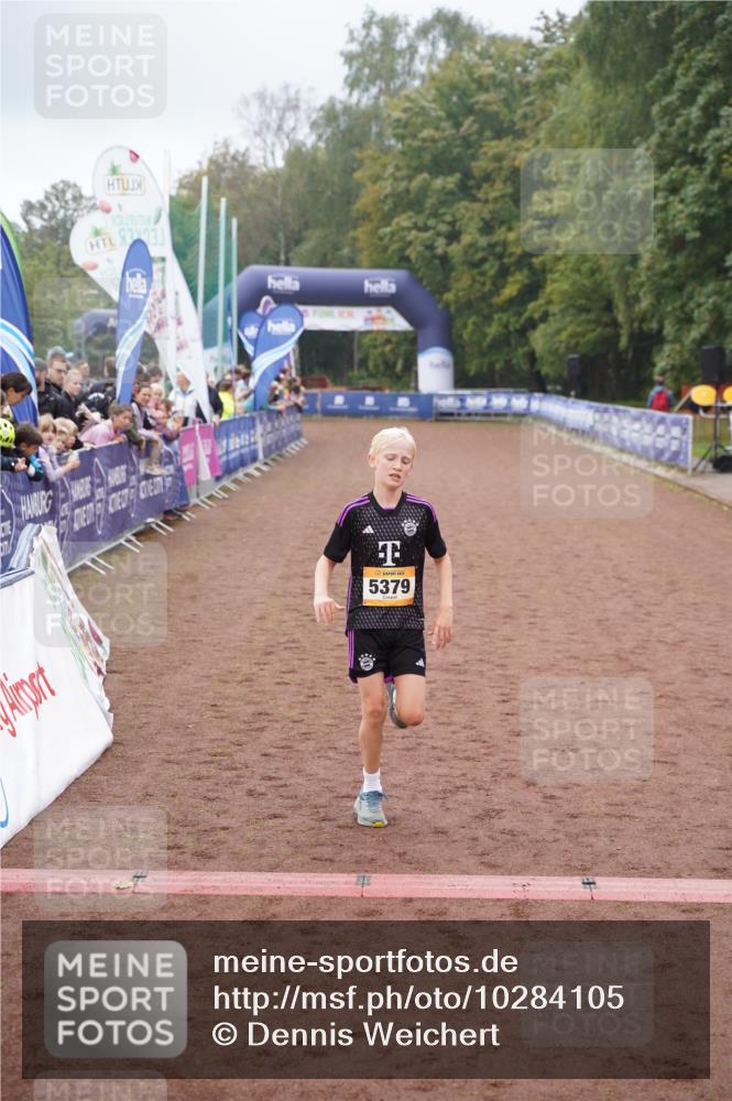 13.09.2026 - Airport Race Dennis Weichert http://msf.ph/oto/10284105 13.09.2026 10:24:58 Ziel 5379, 5465 meine-sportfotos.de