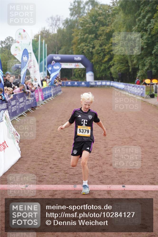 13.09.2026 - Airport Race Dennis Weichert http://msf.ph/oto/10284127 13.09.2026 10:24:59 Ziel 5379, 5465 meine-sportfotos.de