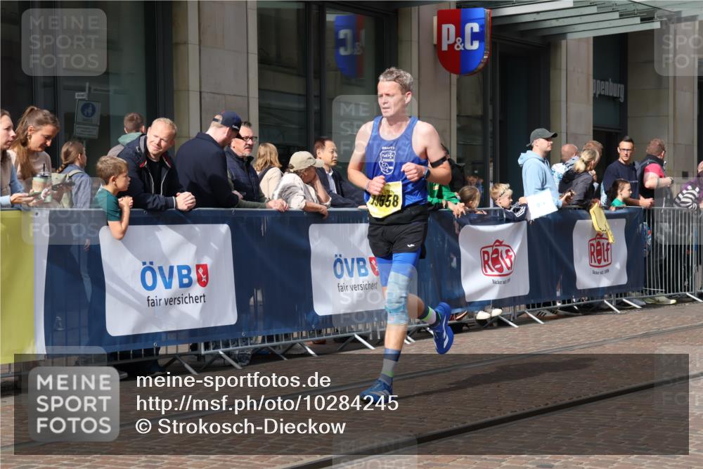 13.09.2026 - 21. swb-Marathon Bremen Strokosch-Dieckow http://msf.ph/oto/10284245 13.09.2026 10:35:39 Ziel 10244, 13534, 11068, 11176, 11345, 12289, 13514, 13540, 13558, 13583, 13590, 13619 meine-sportfotos.de