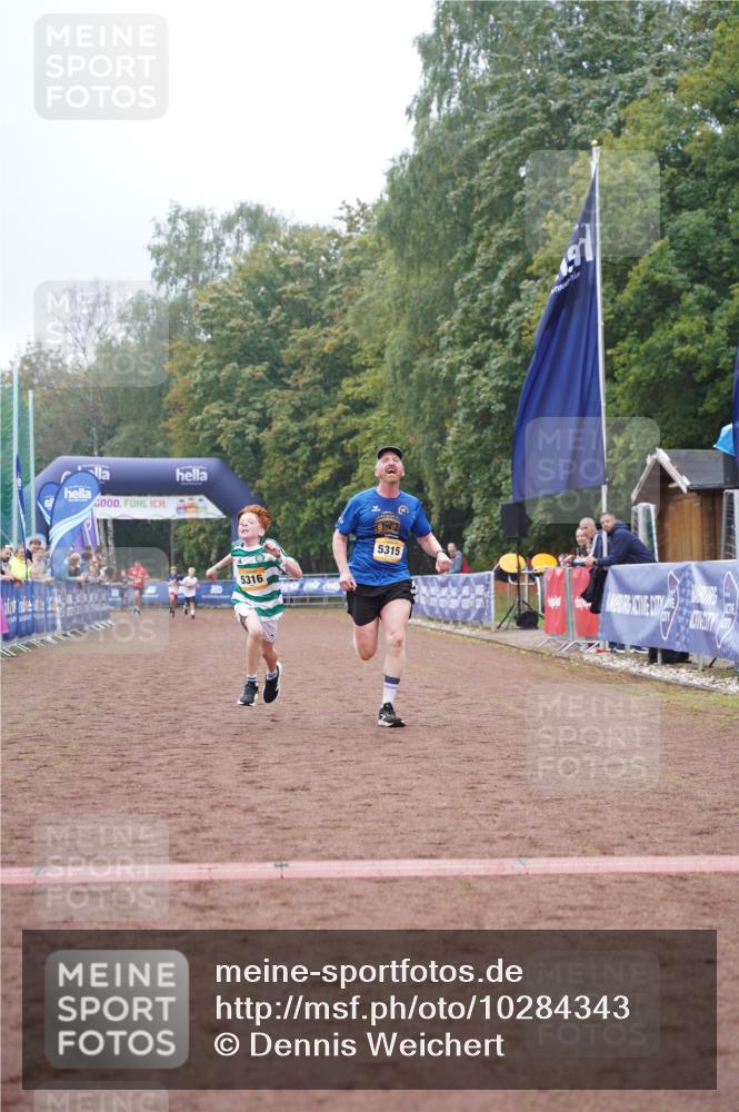 13.09.2026 - Airport Race Dennis Weichert http://msf.ph/oto/10284343 13.09.2026 10:25:32 Ziel 382, 5315, 5316 meine-sportfotos.de