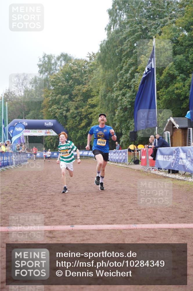 13.09.2026 - Airport Race Dennis Weichert http://msf.ph/oto/10284349 13.09.2026 10:25:33 Ziel 382, 5315, 5316 meine-sportfotos.de