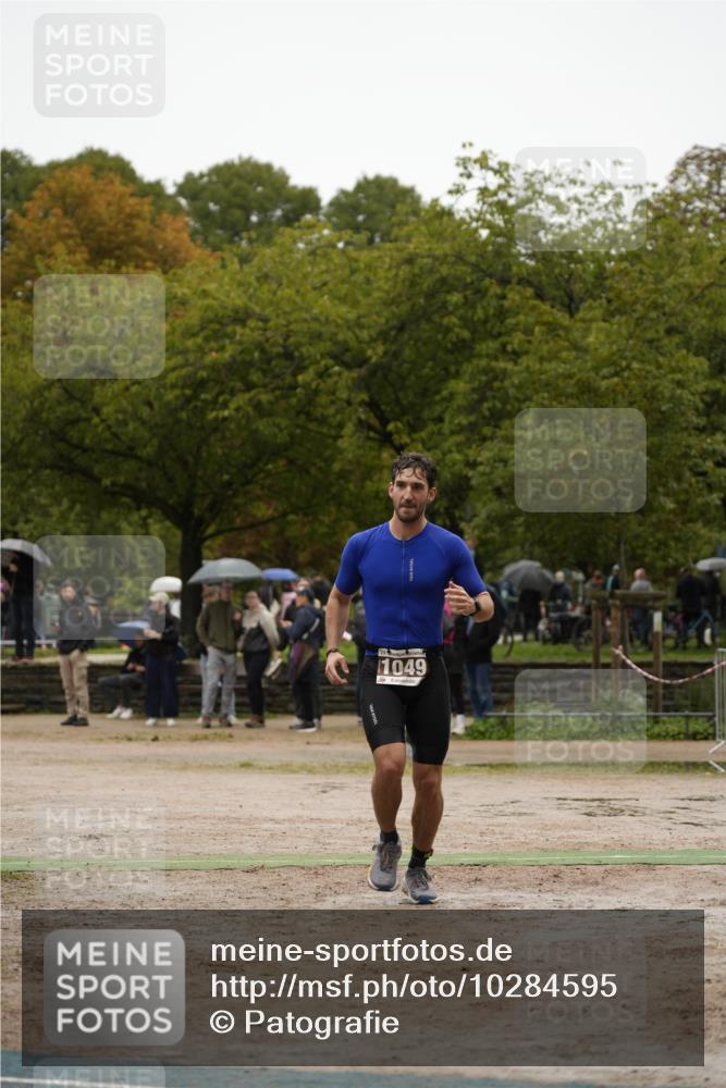 13.09.2026 - Stadtparktriathlon Patografie http://msf.ph/oto/10284595 13.09.2026 13:05:05 Ziel 887, 1049 meine-sportfotos.de