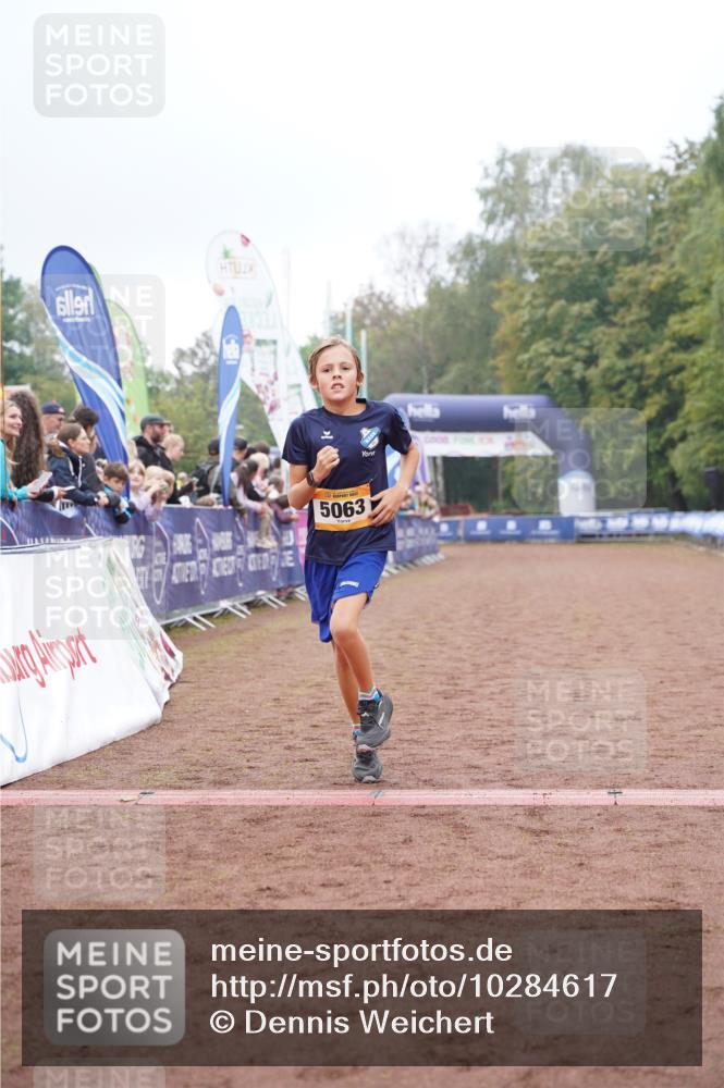13.09.2026 - Airport Race Dennis Weichert http://msf.ph/oto/10284617 13.09.2026 10:25:54 Ziel 5063, 5139, 5414 meine-sportfotos.de