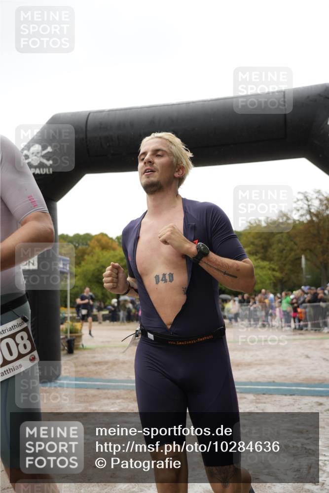 13.09.2026 - Stadtparktriathlon Patografie http://msf.ph/oto/10284636 13.09.2026 13:05:24 Ziel 981, 1008, 1011, 1026, 1047 meine-sportfotos.de