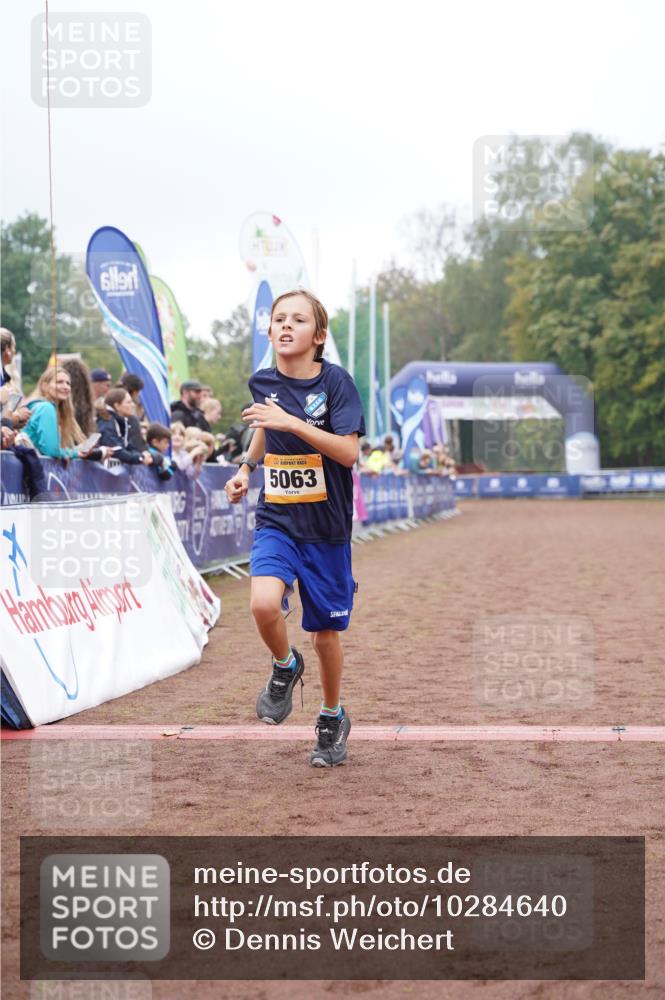 13.09.2026 - Airport Race Dennis Weichert http://msf.ph/oto/10284640 13.09.2026 10:25:54 Ziel 5063, 5139, 5414 meine-sportfotos.de