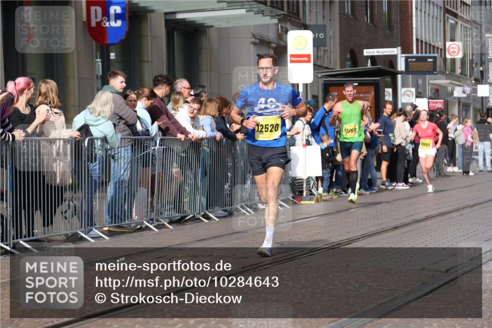 13.09.2026 - 21. swb-Marathon Bremen Strokosch-Dieckow http://msf.ph/oto/10284643 13.09.2026 10:36:57 Ziel 10502, 10961, 11654, 11854, 13568, 13608, 11738, 12456, 12520, 13606 meine-sportfotos.de