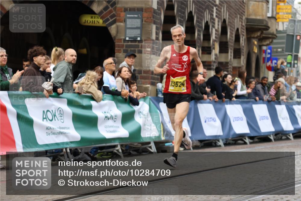 13.09.2026 - 21. swb-Marathon Bremen Strokosch-Dieckow http://msf.ph/oto/10284709 13.09.2026 10:32:39 Ziel 13564, 13638, 13639, 13550, 13581, 13599, 13622 meine-sportfotos.de