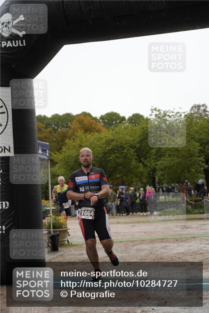 13.09.2026 - Stadtparktriathlon Patografie http://msf.ph/oto/10284727 13.09.2026 13:06:08 Ziel 861, 971, 1064, 1068 meine-sportfotos.de