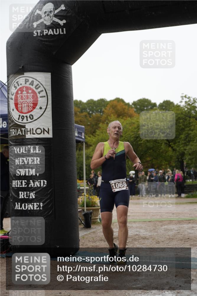 13.09.2026 - Stadtparktriathlon Patografie http://msf.ph/oto/10284730 13.09.2026 13:06:11 Ziel 1064, 1068 meine-sportfotos.de