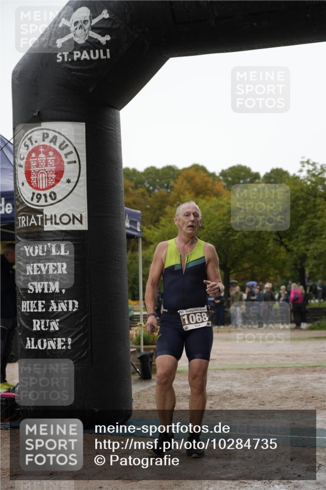 13.09.2026 - Stadtparktriathlon Patografie http://msf.ph/oto/10284735 13.09.2026 13:06:11 Ziel 1064, 1068 meine-sportfotos.de