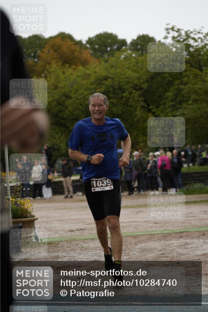 13.09.2026 - Stadtparktriathlon Patografie http://msf.ph/oto/10284740 13.09.2026 13:06:24 Ziel 1039 meine-sportfotos.de