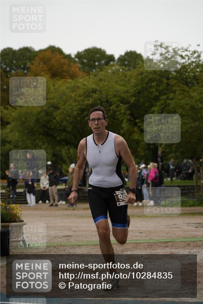 13.09.2026 - Stadtparktriathlon Patografie http://msf.ph/oto/10284835 13.09.2026 13:08:34 Ziel 987 meine-sportfotos.de