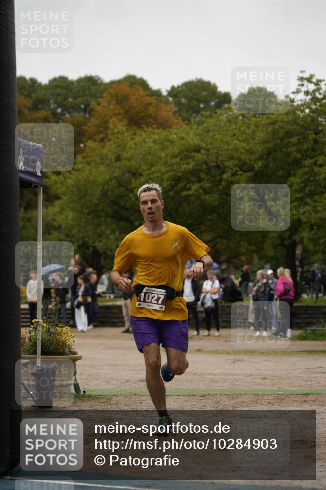 13.09.2026 - Stadtparktriathlon Patografie http://msf.ph/oto/10284903 13.09.2026 13:10:27 Ziel 1027 meine-sportfotos.de