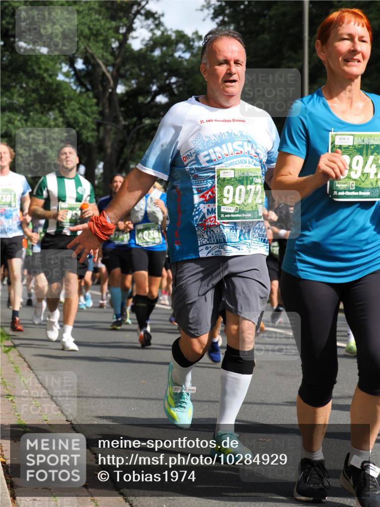 13.09.2026 - 21. swb-Marathon Bremen TobiasT http://msf.ph/oto/10284929 13.09.2026 12:10:40 Laufen 21, 9072, 6447, 21, 94, 21, 20 meine-sportfotos.de