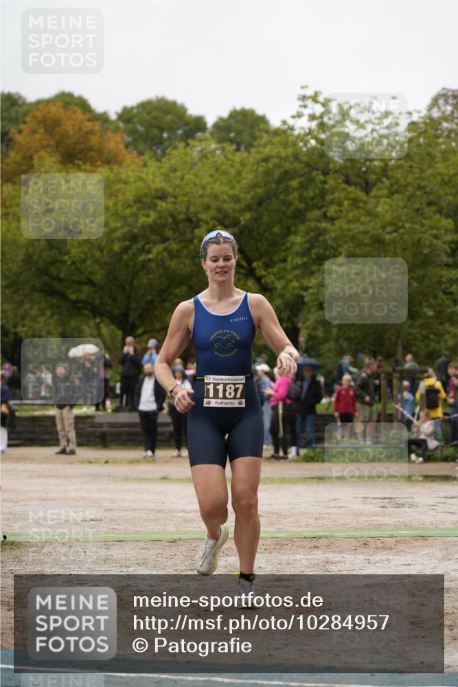 13.09.2026 - Stadtparktriathlon Patografie http://msf.ph/oto/10284957 13.09.2026 13:12:34 Ziel 1033, 1187 meine-sportfotos.de