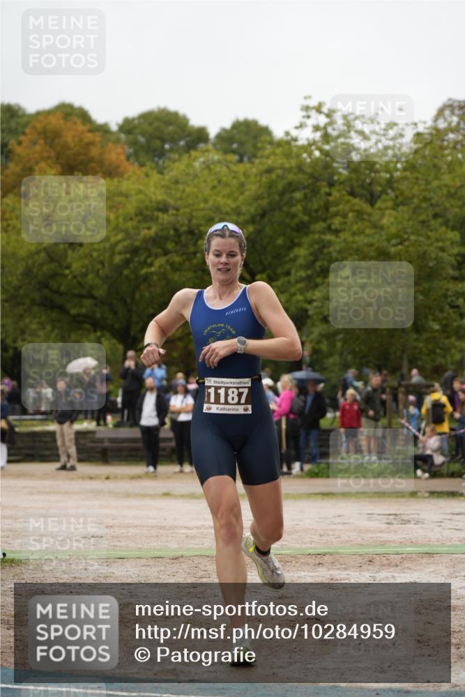 13.09.2026 - Stadtparktriathlon Patografie http://msf.ph/oto/10284959 13.09.2026 13:12:34 Ziel 1033, 1187 meine-sportfotos.de