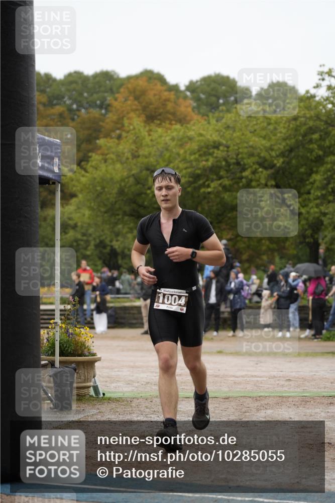 13.09.2026 - Stadtparktriathlon Patografie http://msf.ph/oto/10285055 13.09.2026 13:15:06 Ziel 1004 meine-sportfotos.de