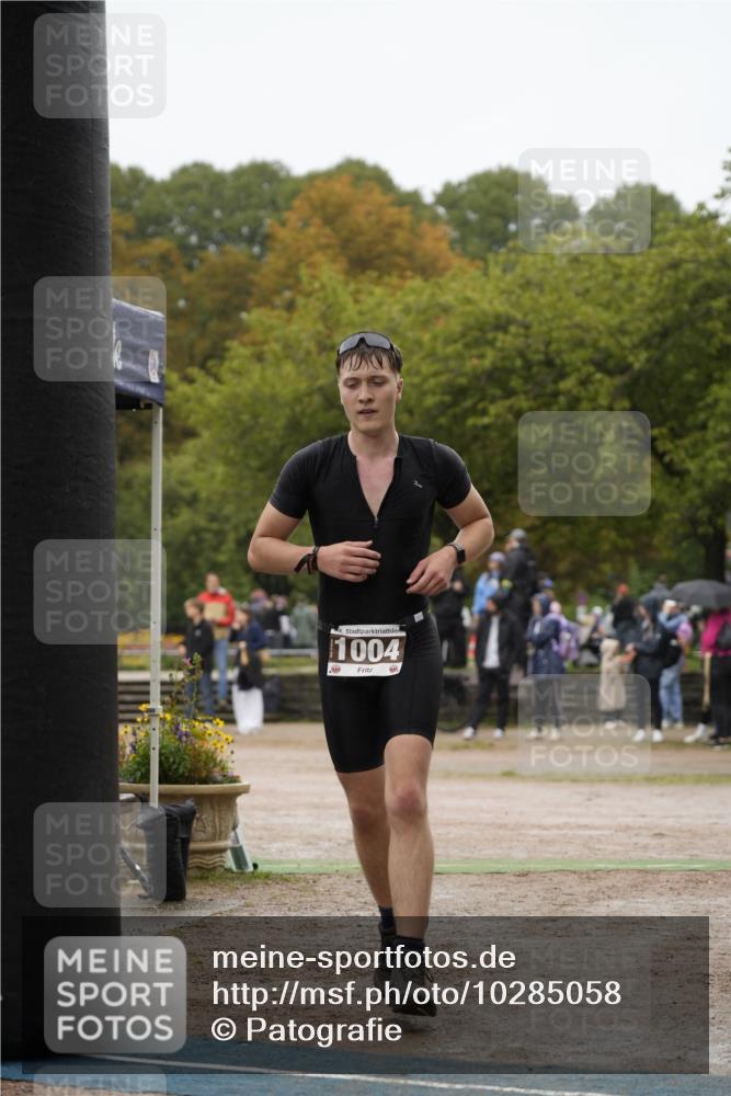 13.09.2026 - Stadtparktriathlon Patografie http://msf.ph/oto/10285058 13.09.2026 13:15:06 Ziel 1004 meine-sportfotos.de