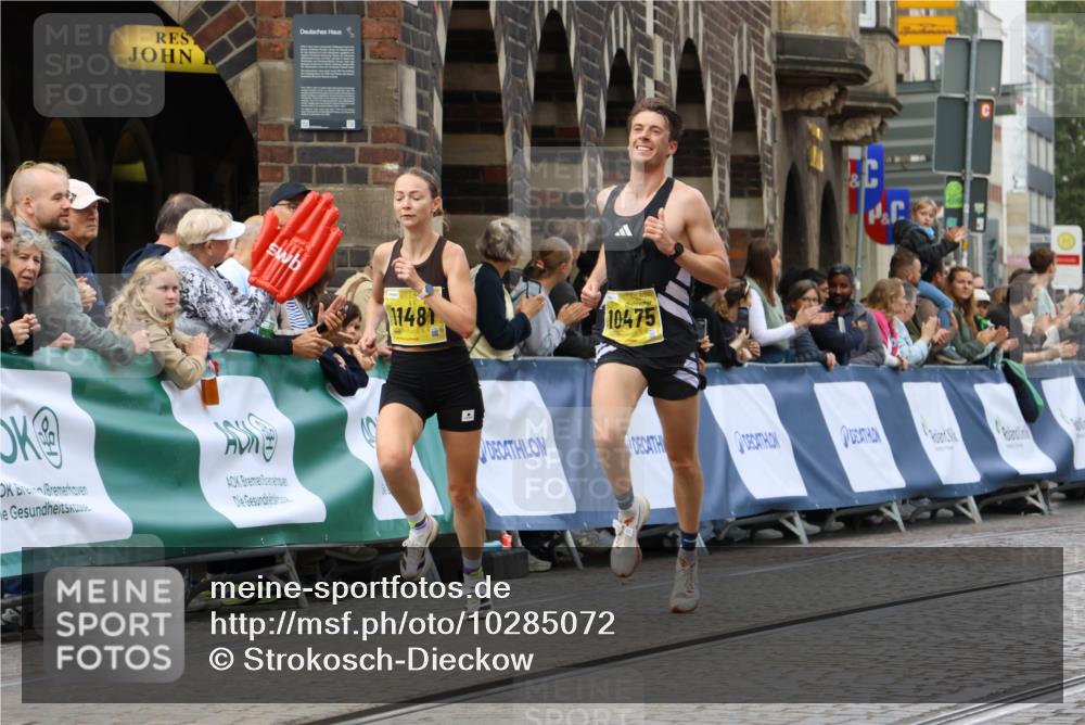 13.09.2026 - 21. swb-Marathon Bremen Strokosch-Dieckow http://msf.ph/oto/10285072 13.09.2026 10:33:45 Ziel 10366, 11059, 11652, 10797, 13541 meine-sportfotos.de