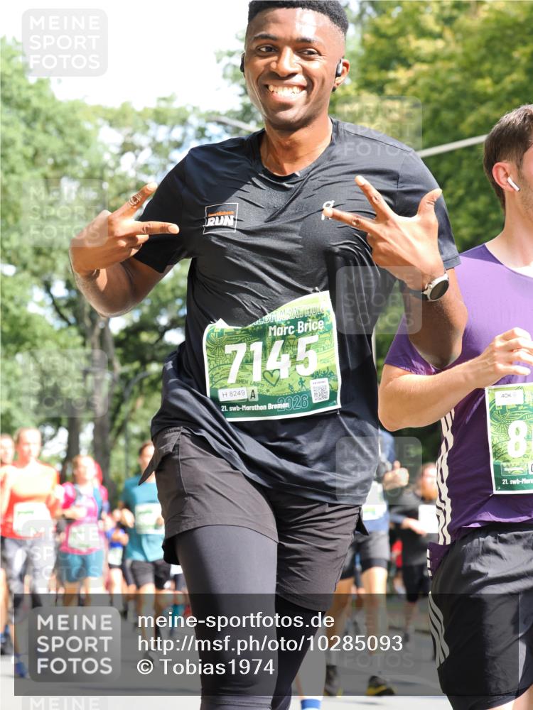 13.09.2026 - 21. swb-Marathon Bremen TobiasT http://msf.ph/oto/10285093 13.09.2026 12:11:06 Laufen 7145, 8249, 21, 26, 21 meine-sportfotos.de