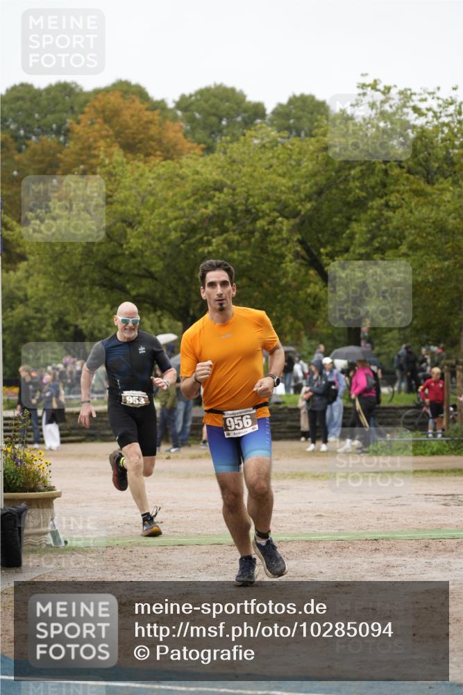 13.09.2026 - Stadtparktriathlon Patografie http://msf.ph/oto/10285094 13.09.2026 13:17:13 Ziel 953, 956 meine-sportfotos.de