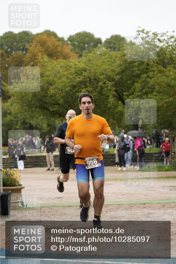 13.09.2026 - Stadtparktriathlon Patografie http://msf.ph/oto/10285097 13.09.2026 13:17:13 Ziel 953, 956 meine-sportfotos.de