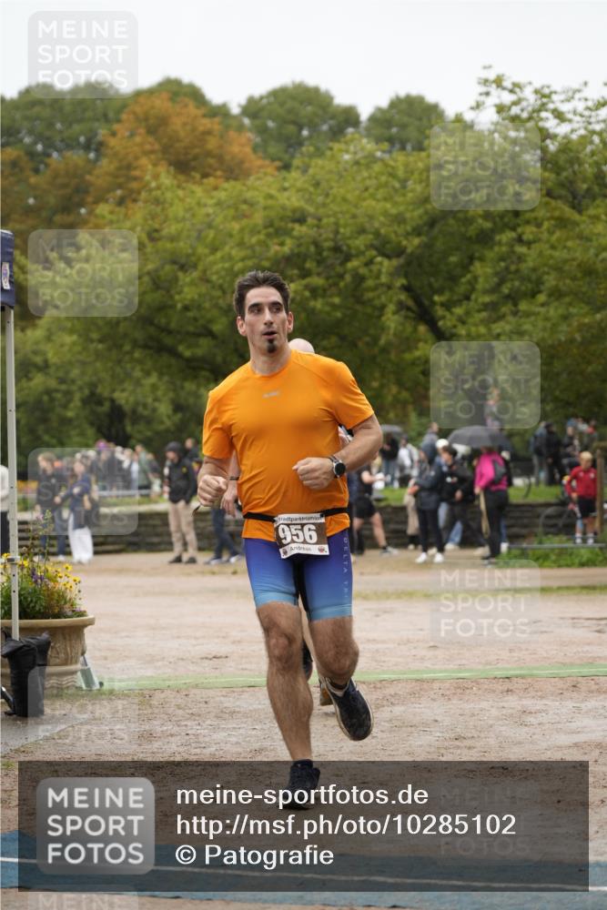 13.09.2026 - Stadtparktriathlon Patografie http://msf.ph/oto/10285102 13.09.2026 13:17:14 Ziel 953, 956 meine-sportfotos.de