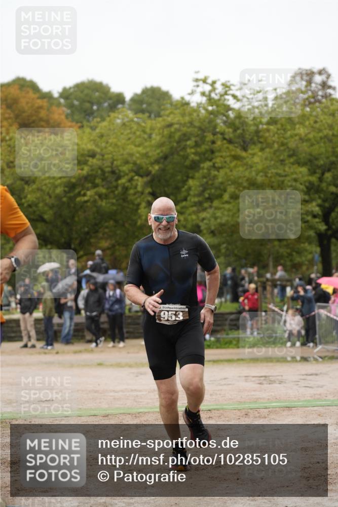 13.09.2026 - Stadtparktriathlon Patografie http://msf.ph/oto/10285105 13.09.2026 13:17:15 Ziel 953, 956 meine-sportfotos.de
