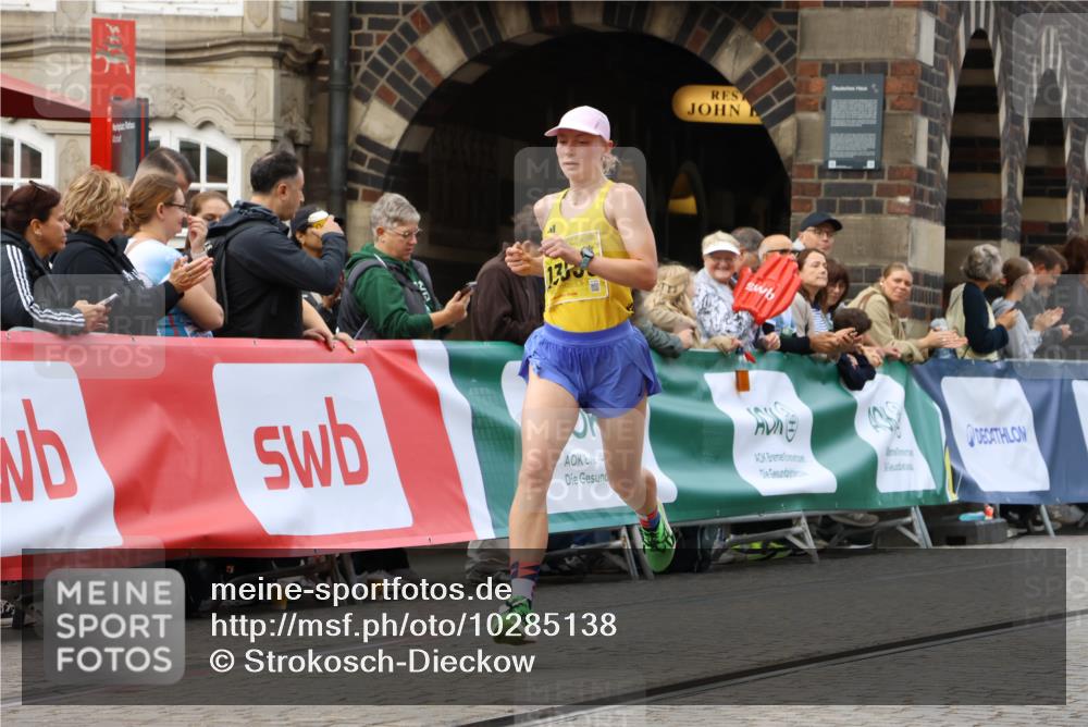 13.09.2026 - 21. swb-Marathon Bremen Strokosch-Dieckow http://msf.ph/oto/10285138 13.09.2026 10:33:50 Ziel 10366, 10475, 11059, 11481, 11652, 13530, 10797 meine-sportfotos.de