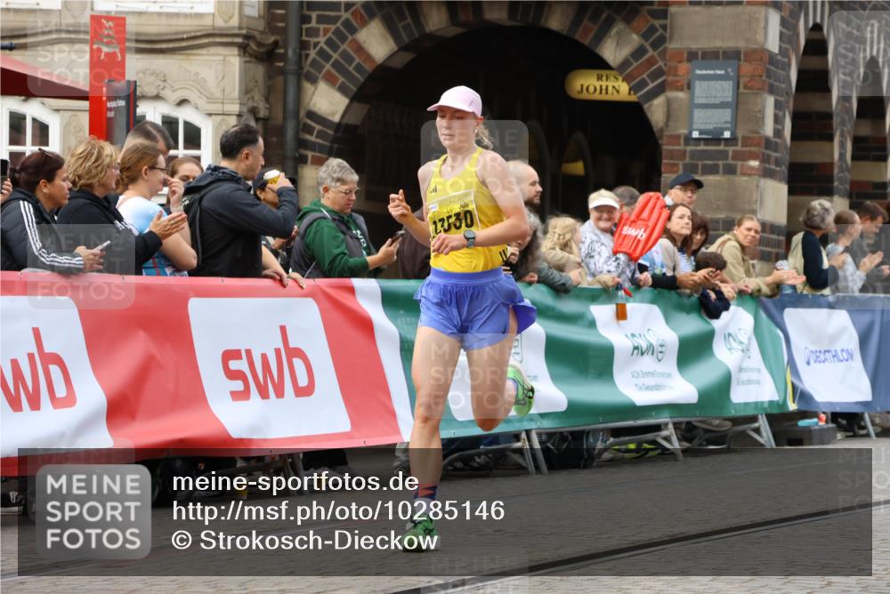 13.09.2026 - 21. swb-Marathon Bremen Strokosch-Dieckow http://msf.ph/oto/10285146 13.09.2026 10:33:50 Ziel 10366, 10475, 11059, 11481, 11652, 13530, 10797 meine-sportfotos.de