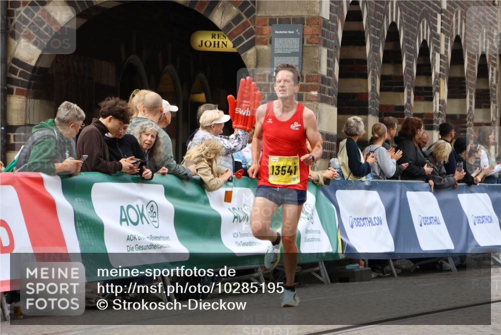 13.09.2026 - 21. swb-Marathon Bremen Strokosch-Dieckow http://msf.ph/oto/10285195 13.09.2026 10:33:57 Ziel 10366, 10475, 11059, 11481, 11652, 12459, 13530, 13605 meine-sportfotos.de