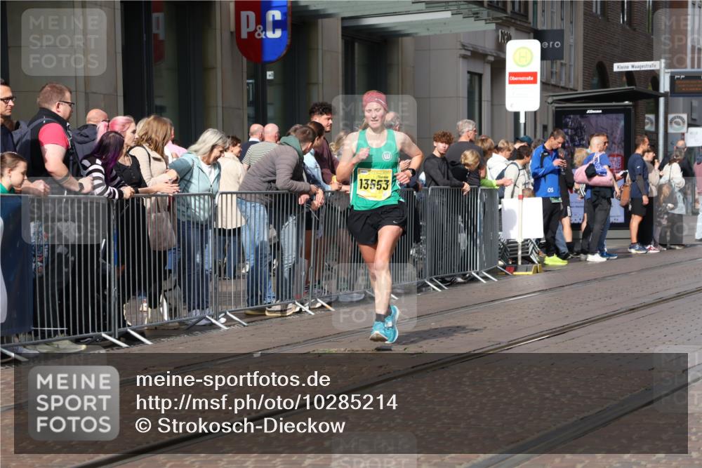 13.09.2026 - 21. swb-Marathon Bremen Strokosch-Dieckow http://msf.ph/oto/10285214 13.09.2026 10:38:13 Ziel 10441, 12370, 13507, 13539, 13553, 10302, 11083, 11142, 12538, 13551, 13553, 13559, 13584, 13587, 13636 meine-sportfotos.de