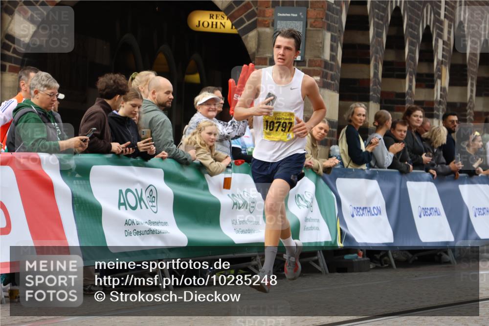 13.09.2026 - 21. swb-Marathon Bremen Strokosch-Dieckow http://msf.ph/oto/10285248 13.09.2026 10:34:02 Ziel 10366, 10475, 11059, 11481, 12459, 13530, 13541, 13605, 13610 meine-sportfotos.de