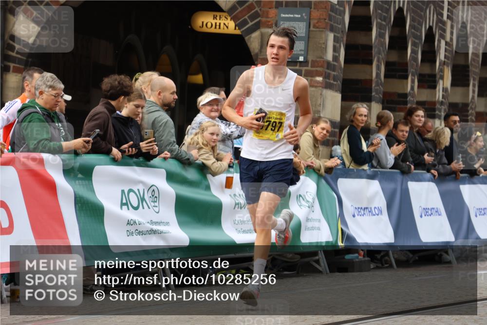 13.09.2026 - 21. swb-Marathon Bremen Strokosch-Dieckow http://msf.ph/oto/10285256 13.09.2026 10:34:02 Ziel 10366, 10475, 11059, 11481, 12459, 13530, 13541, 13605, 13610 meine-sportfotos.de