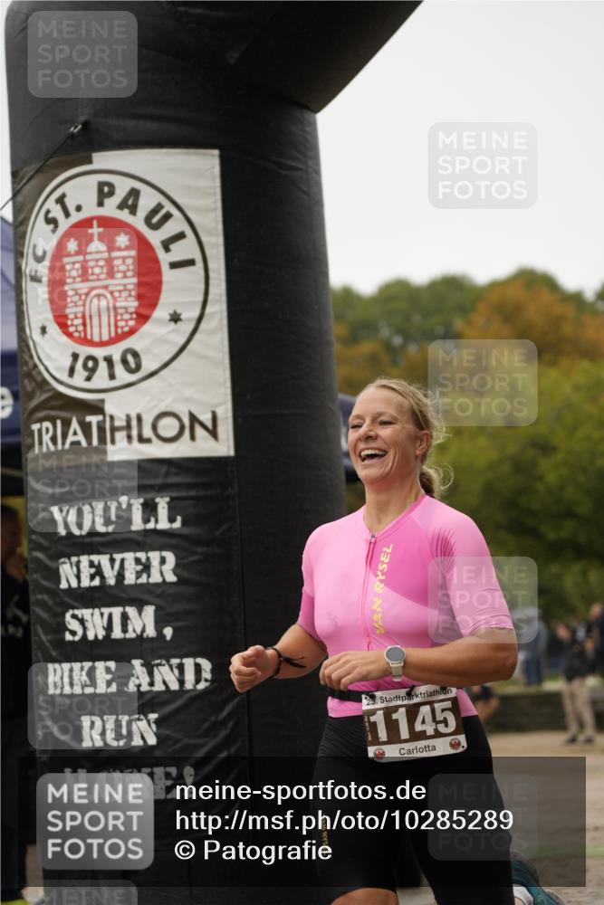 13.09.2026 - Stadtparktriathlon Patografie http://msf.ph/oto/10285289 13.09.2026 13:23:08 Ziel 1085, 1145 meine-sportfotos.de