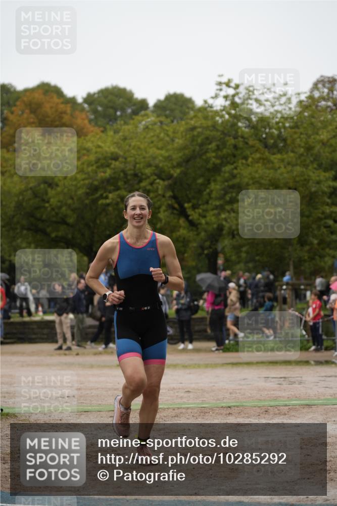13.09.2026 - Stadtparktriathlon Patografie http://msf.ph/oto/10285292 13.09.2026 13:23:16 Ziel 950, 1085 meine-sportfotos.de