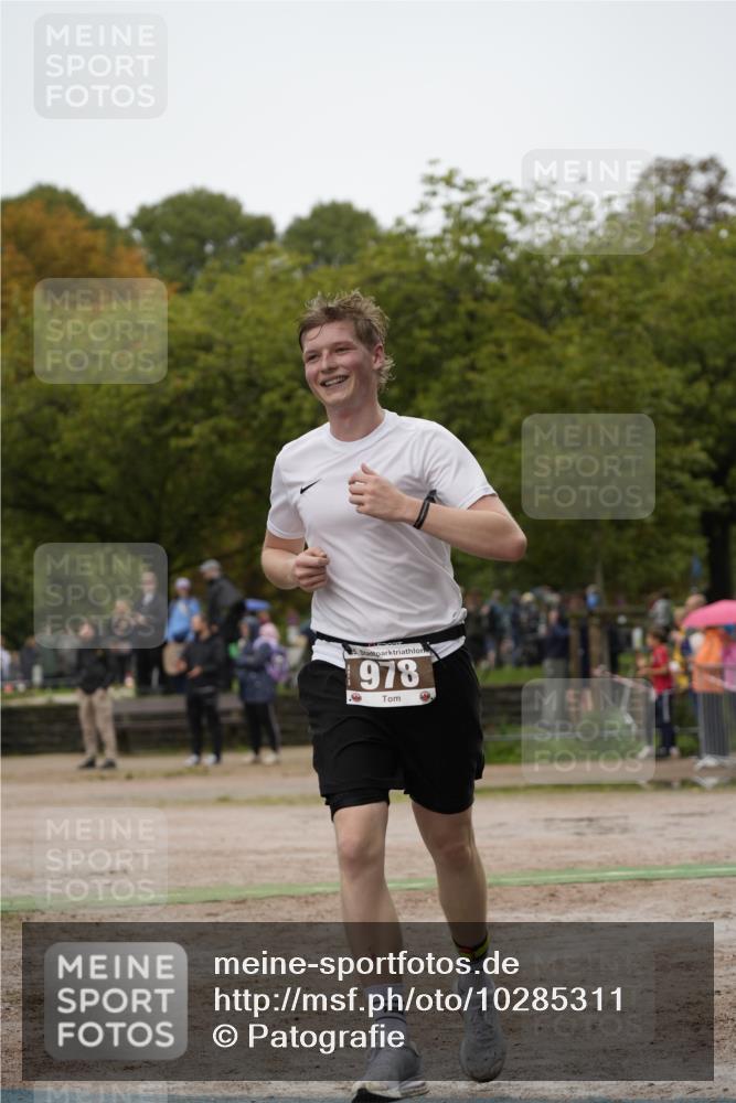 13.09.2026 - Stadtparktriathlon Patografie http://msf.ph/oto/10285311 13.09.2026 13:23:27 Ziel 938, 978 meine-sportfotos.de