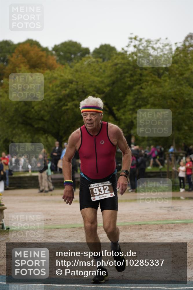 13.09.2026 - Stadtparktriathlon Patografie http://msf.ph/oto/10285337 13.09.2026 13:23:41 Ziel 932, 938 meine-sportfotos.de