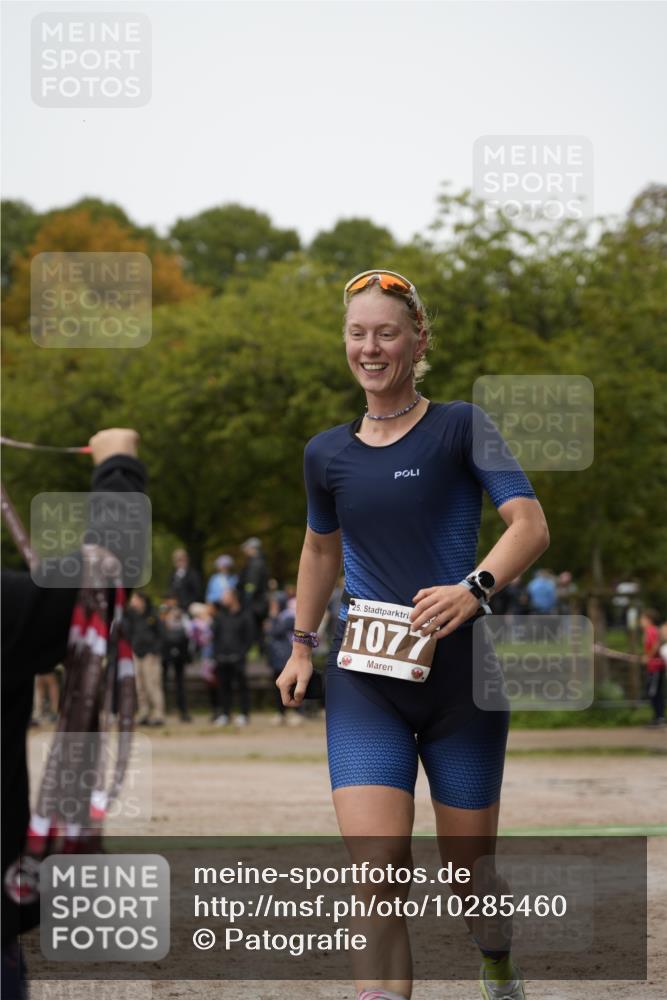 13.09.2026 - Stadtparktriathlon Patografie http://msf.ph/oto/10285460 13.09.2026 13:25:53 Ziel 1077 meine-sportfotos.de