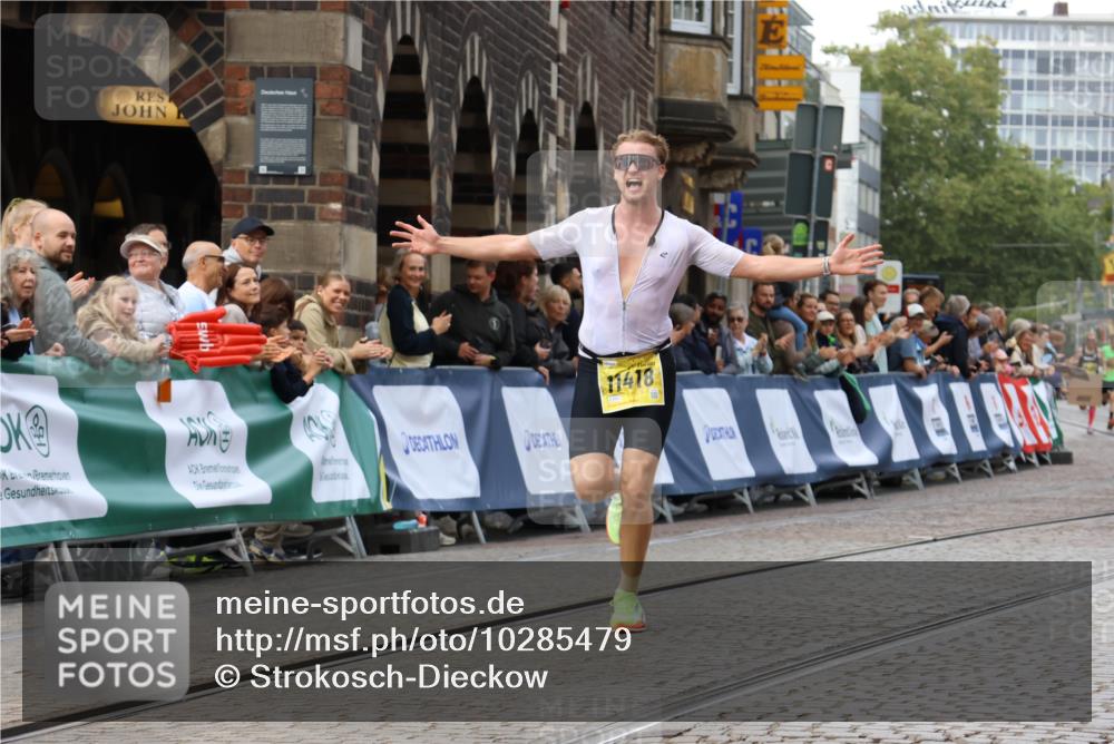 13.09.2026 - 21. swb-Marathon Bremen Strokosch-Dieckow http://msf.ph/oto/10285479 13.09.2026 10:34:33 Ziel 13605, 13610, 13633, 10818, 12358, 12413, 12540, 13637 meine-sportfotos.de