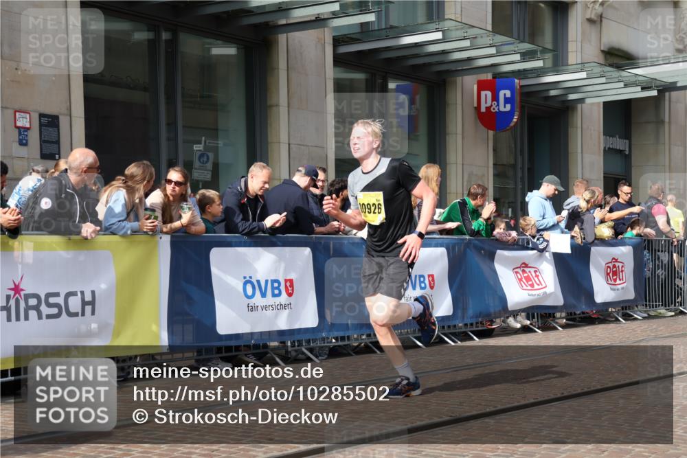 13.09.2026 - 21. swb-Marathon Bremen Strokosch-Dieckow http://msf.ph/oto/10285502 13.09.2026 10:38:51 Ziel 10782, 11227, 11338, 11454, 12003, 13556, 13641, 10441, 10926, 11127, 12370, 13539 meine-sportfotos.de