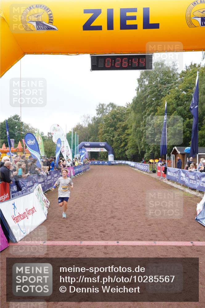 13.09.2026 - Airport Race Dennis Weichert http://msf.ph/oto/10285567 13.09.2026 10:27:18 Ziel 689, 5021 meine-sportfotos.de