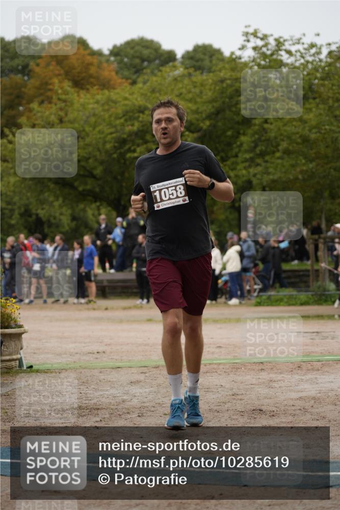 13.09.2026 - Stadtparktriathlon Patografie http://msf.ph/oto/10285619 13.09.2026 13:28:11 Ziel 1058, 1089 meine-sportfotos.de