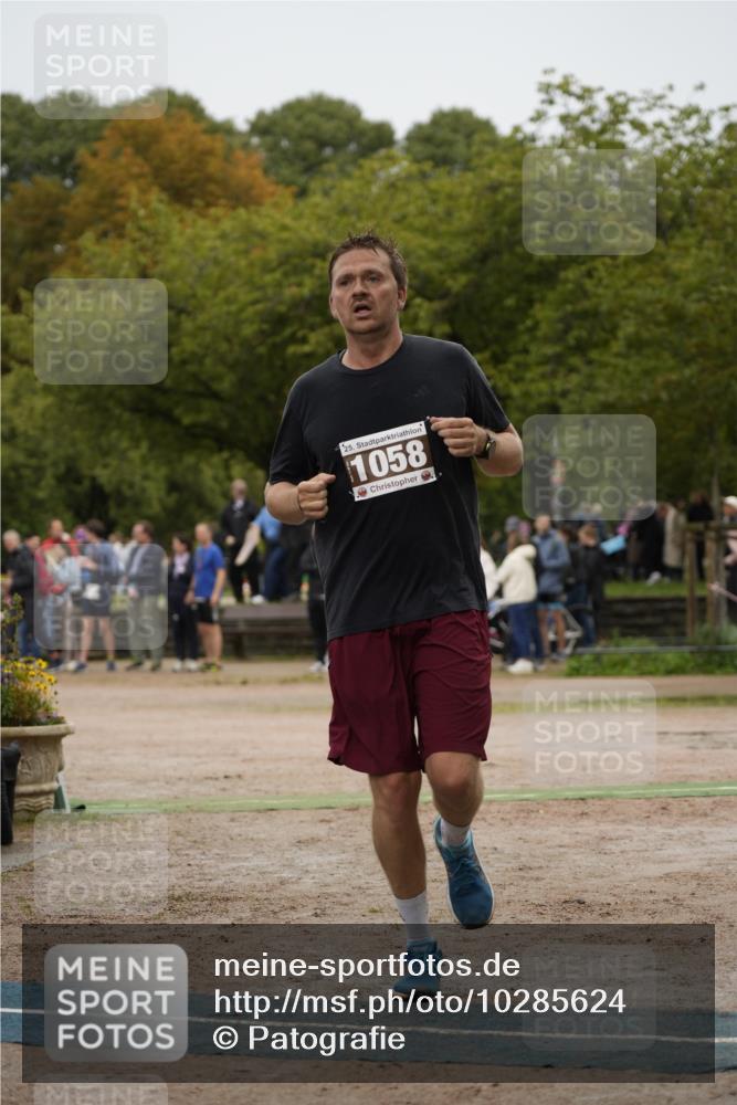 13.09.2026 - Stadtparktriathlon Patografie http://msf.ph/oto/10285624 13.09.2026 13:28:11 Ziel 1058, 1089 meine-sportfotos.de