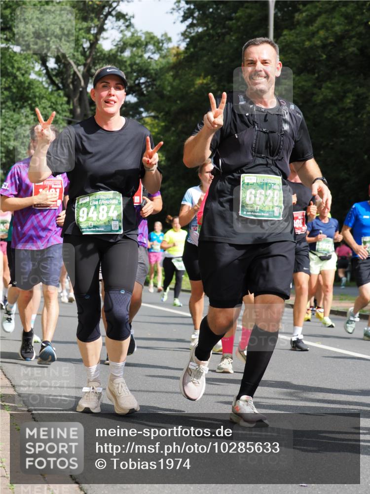 13.09.2026 - 21. swb-Marathon Bremen TobiasT http://msf.ph/oto/10285633 13.09.2026 12:13:38 Laufen 9484, 26, 6628, 21, 026, 08 meine-sportfotos.de