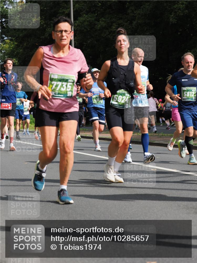 13.09.2026 - 21. swb-Marathon Bremen TobiasT http://msf.ph/oto/10285657 13.09.2026 12:13:47 Laufen 1324, 7735, 107, 4162, 5924, 5812 meine-sportfotos.de