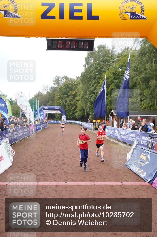 13.09.2026 - Airport Race Dennis Weichert http://msf.ph/oto/10285702 13.09.2026 10:27:45 Ziel 4187, 5418, 5476 meine-sportfotos.de